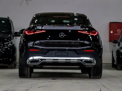 2025 Mercedes-Benz C 200