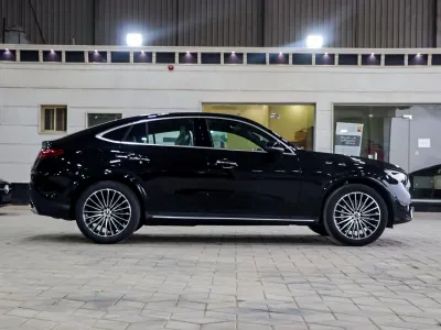 2025 Mercedes-Benz C 200