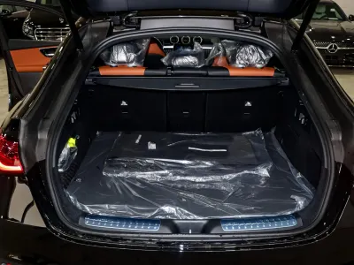 2025 Mercedes-Benz C 200