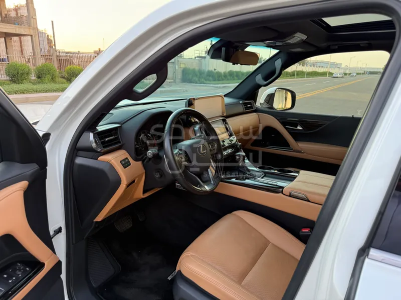 2024 Lexus LX 600