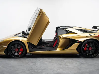 2021 Lamborghini Aventador SVJ