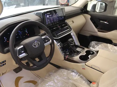 2025 Toyota Land Cruiser GXR