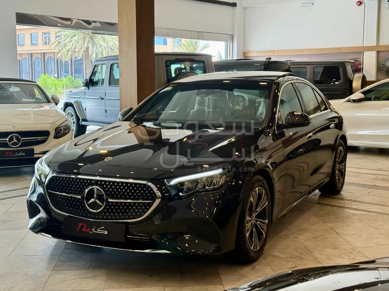 2025 Mercedes-Benz E 200 AMG