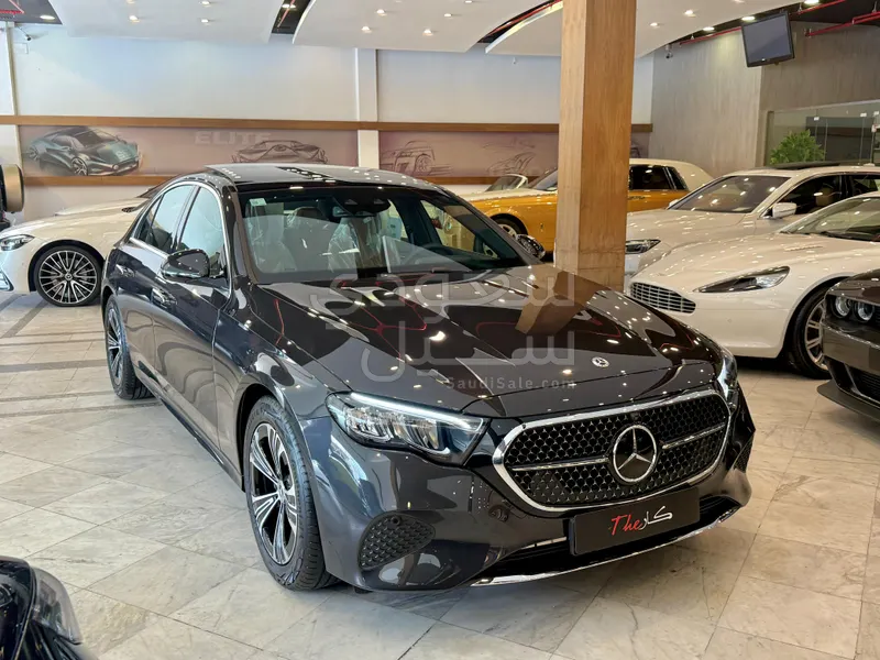 2025 Mercedes-Benz E 200 AMG