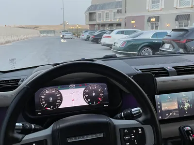 2021 لاند روفر ديفيندر 90