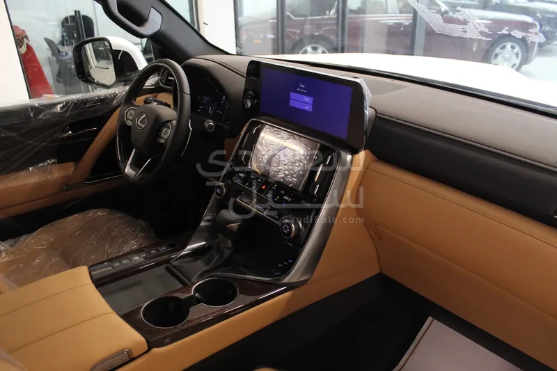 2025 Lexus LX 600