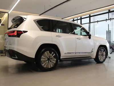 2025 Lexus LX 600