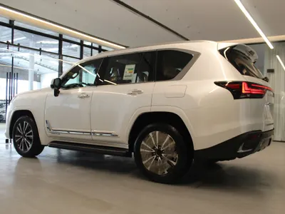 2025 Lexus LX 600