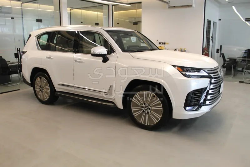 2025 Lexus LX 600