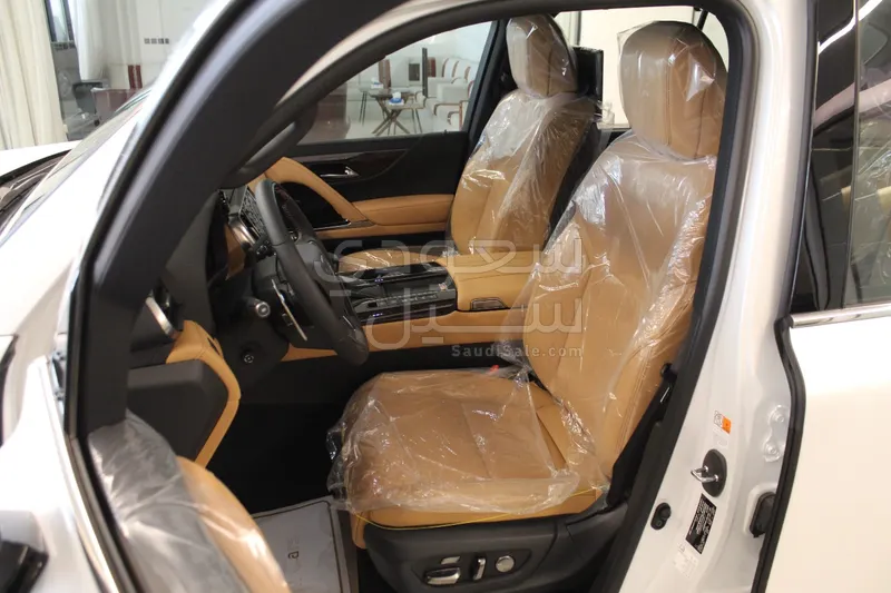 2025 Lexus LX 600