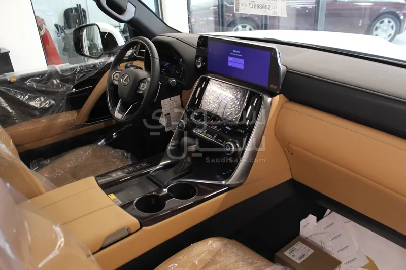2025 Lexus LX 600