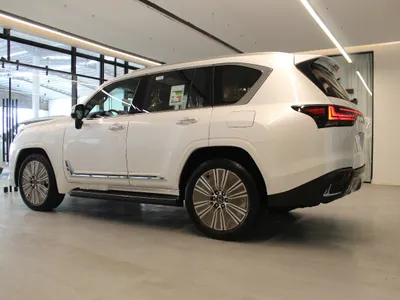 2025 Lexus LX 600
