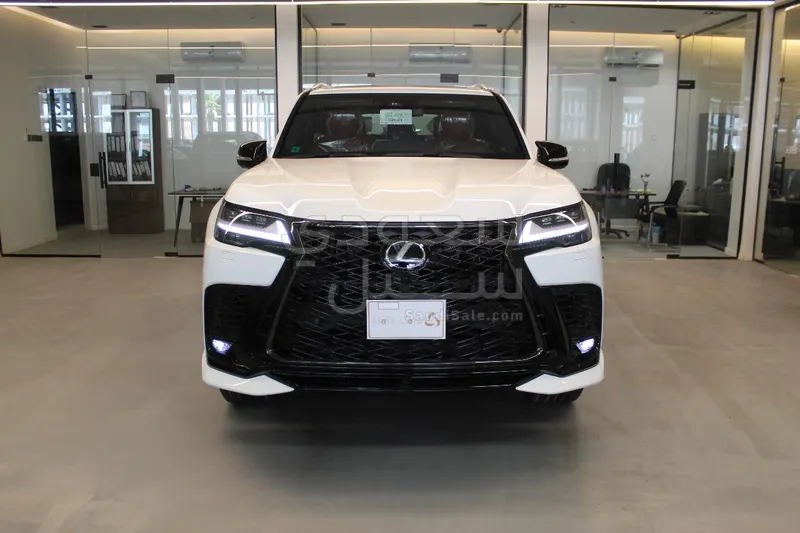 2025 Lexus LX 600 F