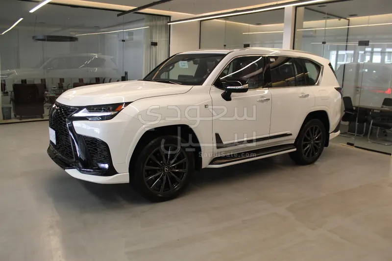 2025 Lexus LX 600 F