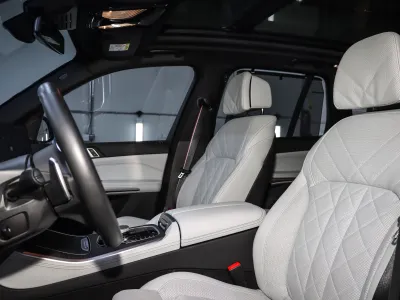 2024 BMW X Series 5 M