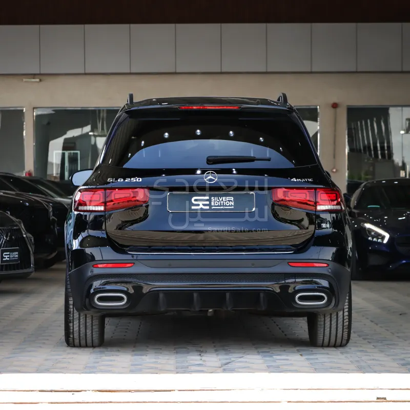2021 Mercedes-Benz GLB 250