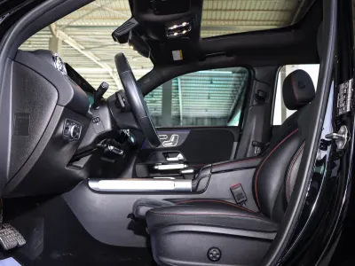2021 Mercedes-Benz GLB 250