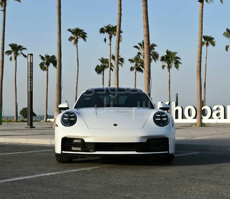 2025 Porsche 911 Carrera