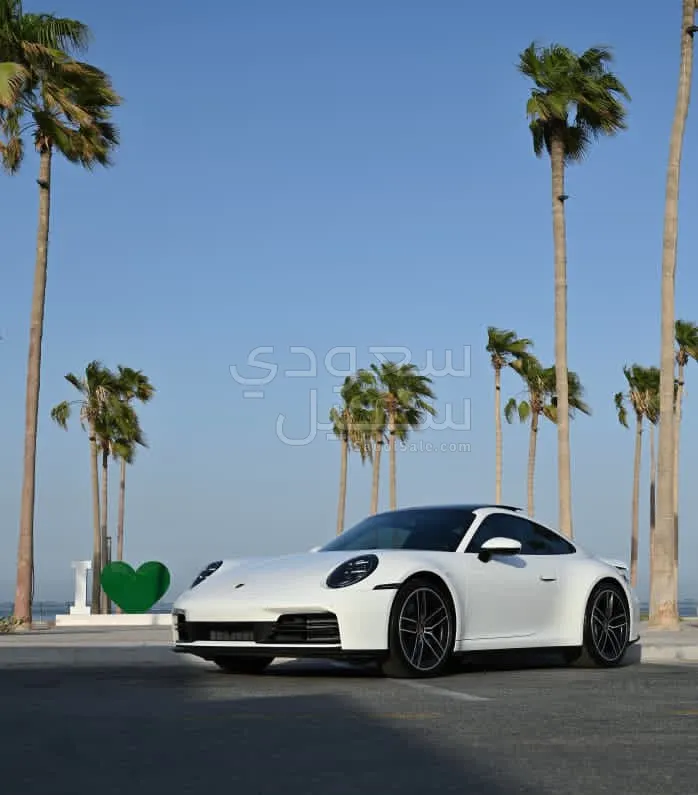 2025 Porsche 911 Carrera