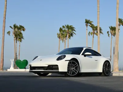 2025 بورش 911 كاريرا