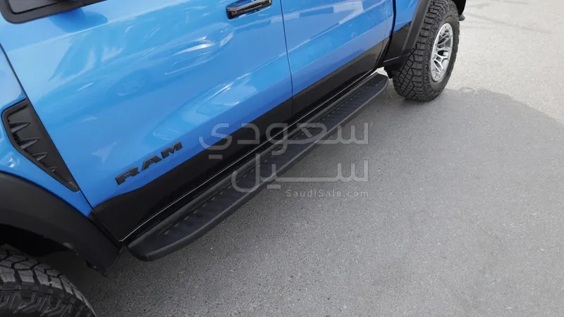 2025 دودج رام تي ار اكس