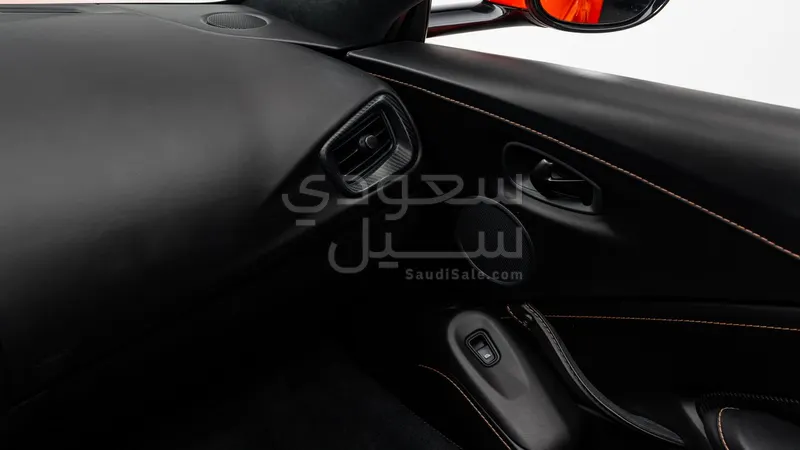 2022 Aston Martin V8 Vantage