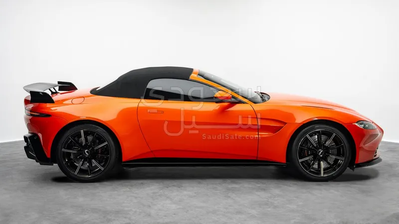 2022 Aston Martin V8 Vantage