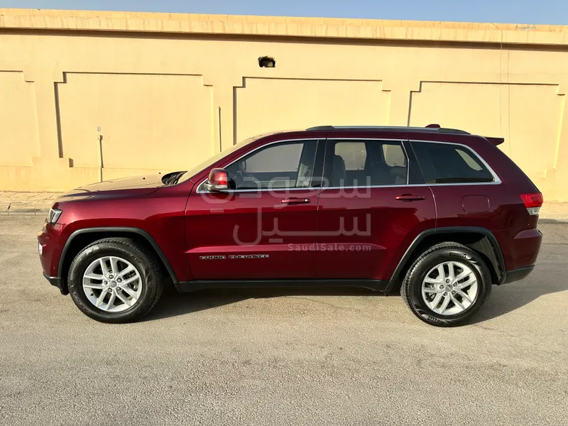 2018 Jeep Grand Cherokee Laredo