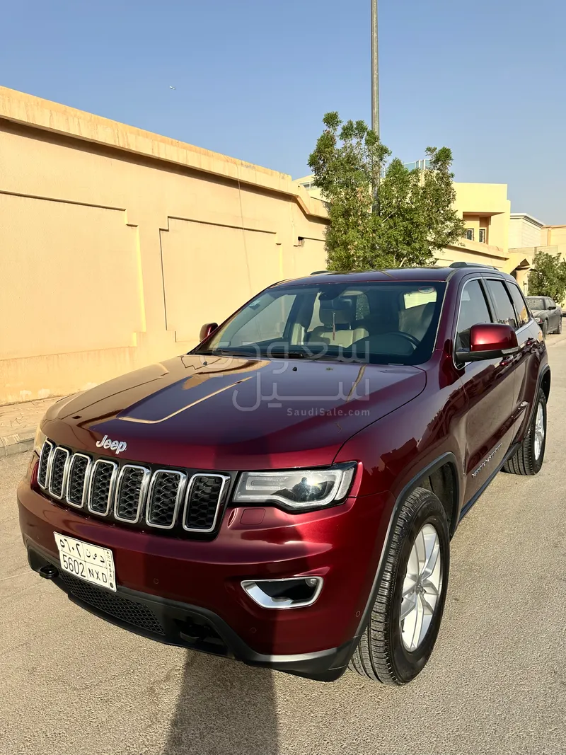 2018 Jeep Grand Cherokee Laredo