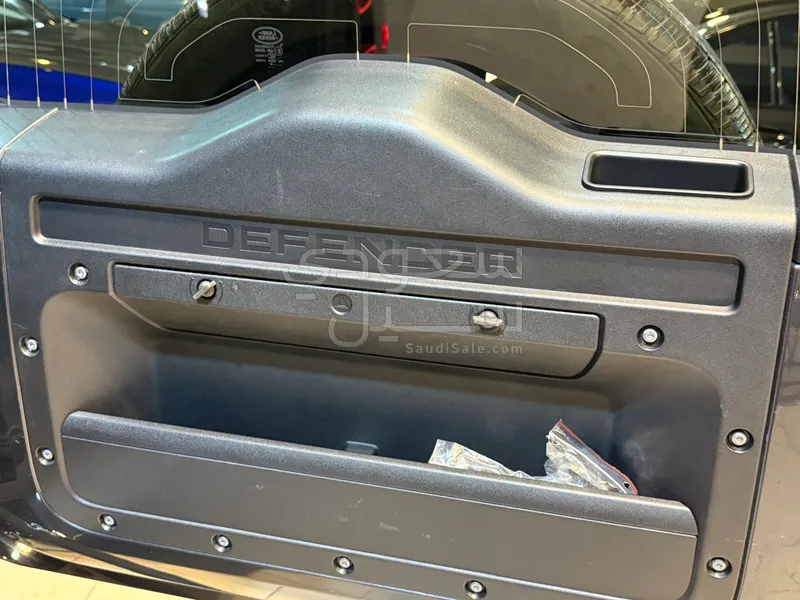 2023 Land Rover Defender X dynamic