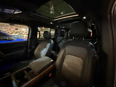 2023 Land Rover Defender X dynamic
