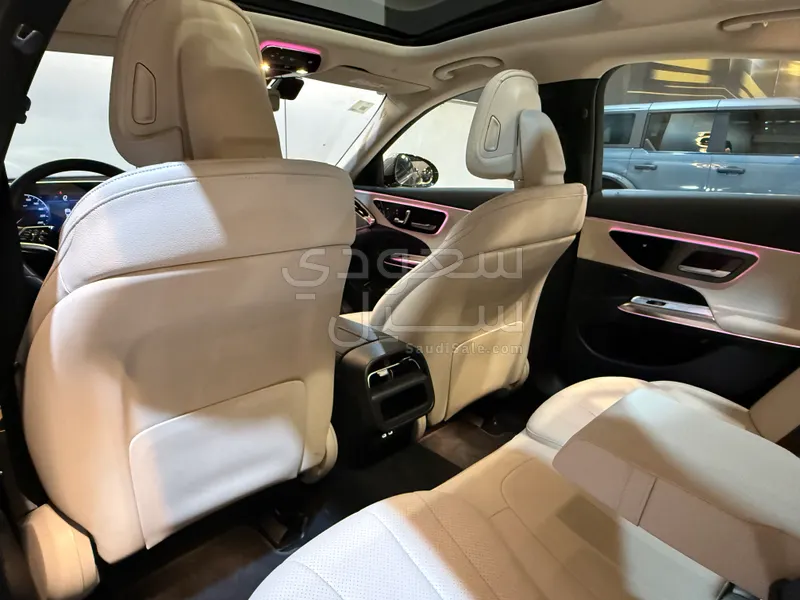 2024 Mercedes-Benz E 200