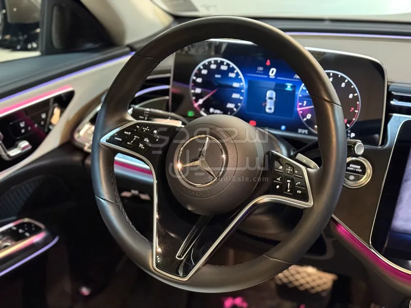 2024 Mercedes-Benz E 200