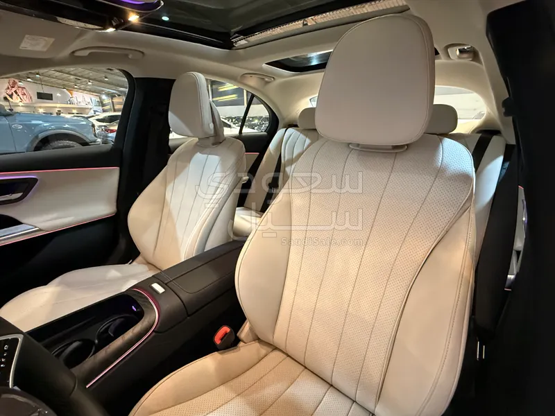 2024 Mercedes-Benz E 200