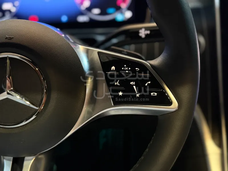 2024 Mercedes-Benz C 300