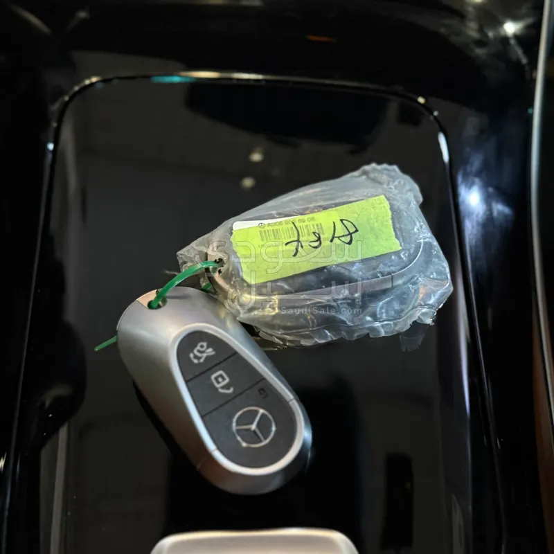 2024 Mercedes-Benz C 300