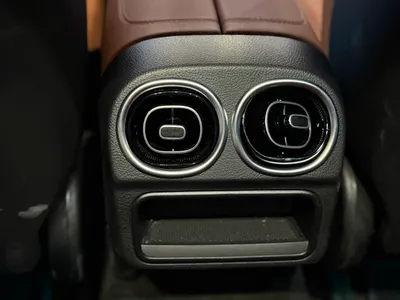 2024 Mercedes-Benz C 300