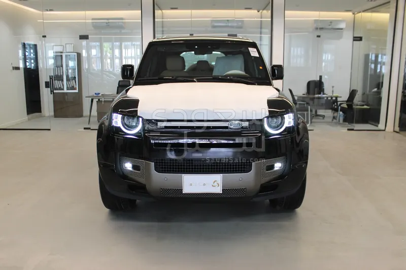 2025 Land Rover Defender 110