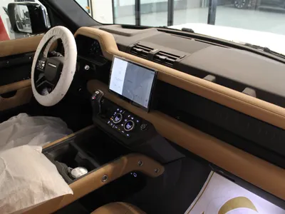 2025 Land Rover Defender 110
