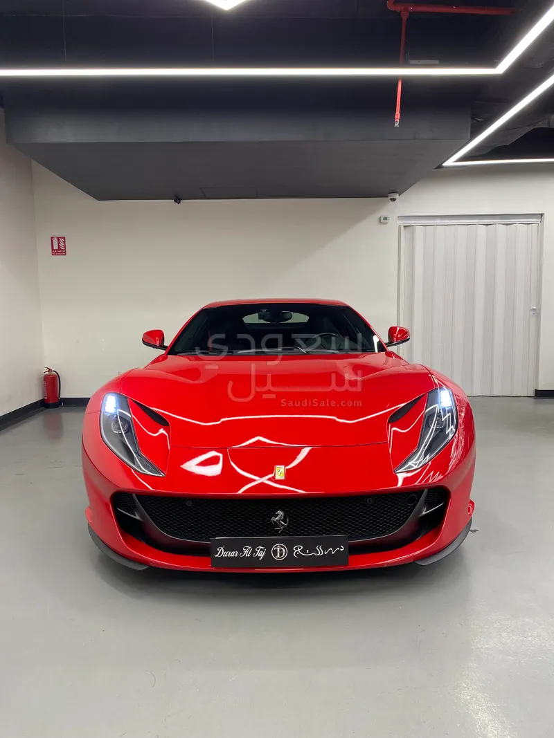 2018 فيراري 812 سوبر فاست