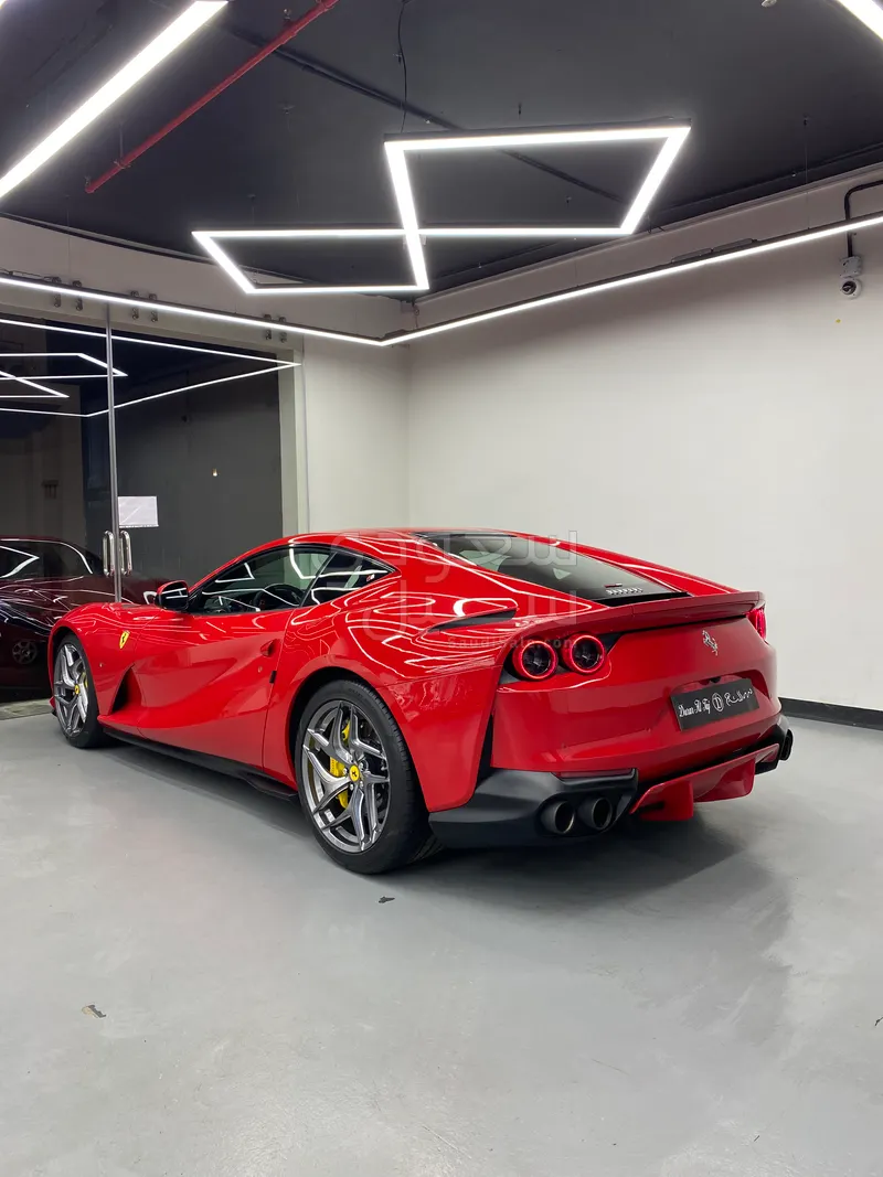 2018 فيراري 812 سوبر فاست