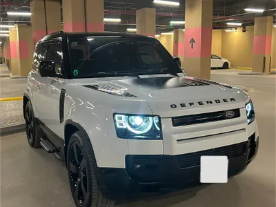 2022 لاند روفر ديفيندر 90