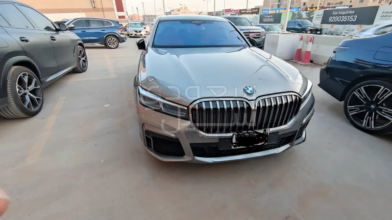 2022 بي ام دبليو الفئة السابعة 760 إل أي إم