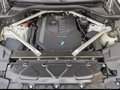2020 BMW X Series 6 M Kit