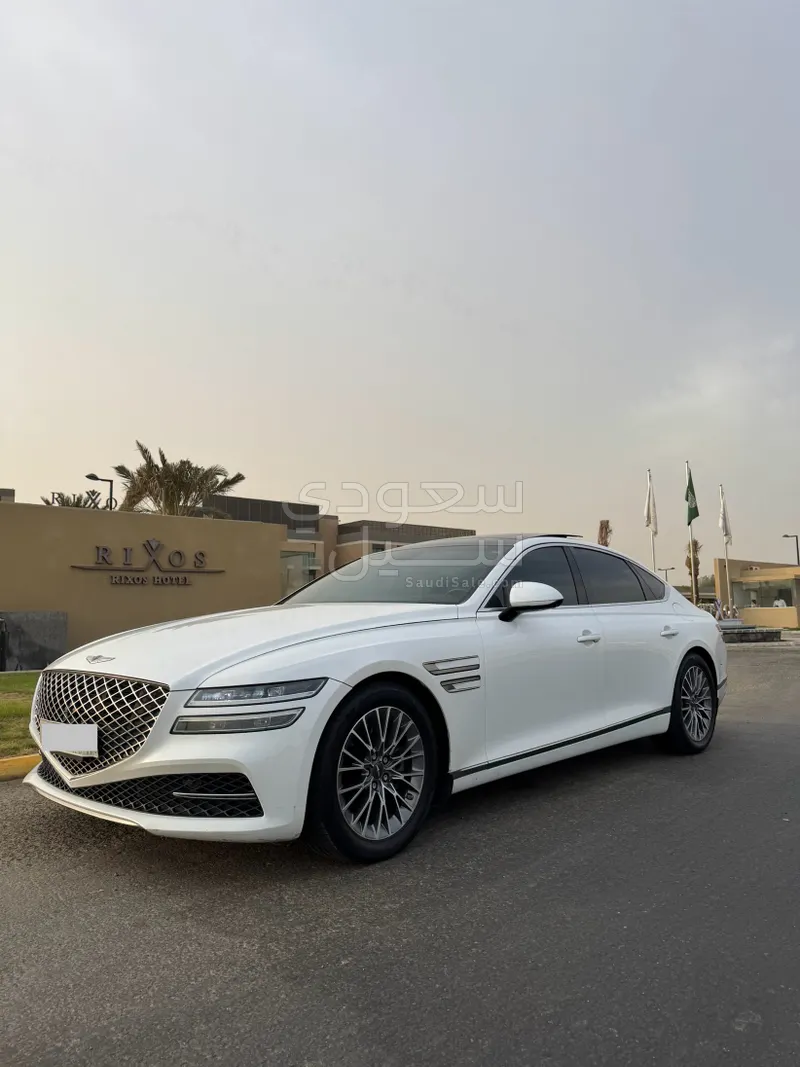 2022 Genesis G 80