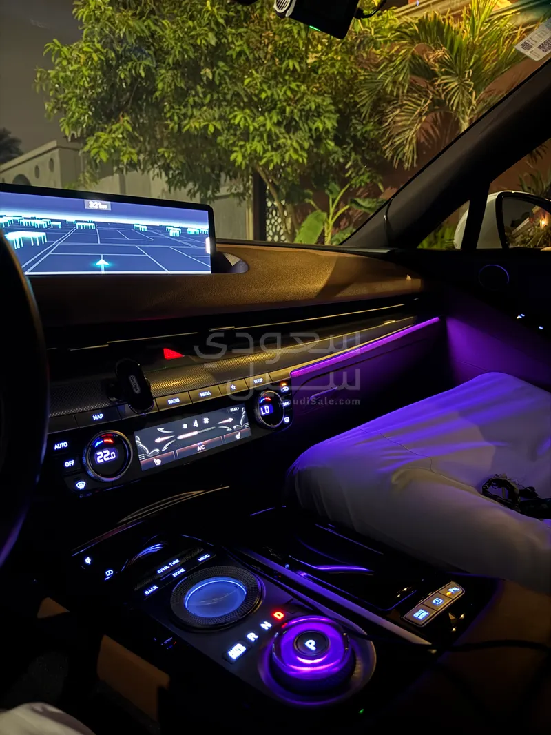 2022 Genesis G 80