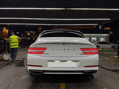 2022 Genesis G 80