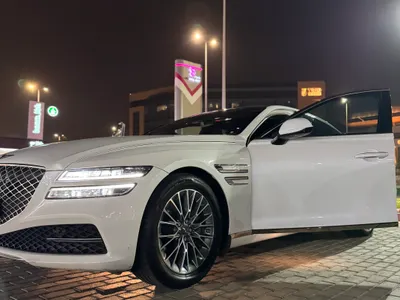 2022 Genesis G 80
