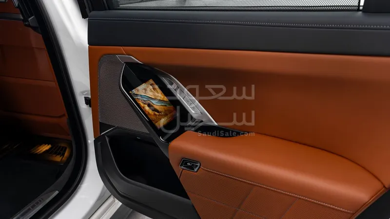 2024 بي ام دبليو الفئة السابعة 740أي