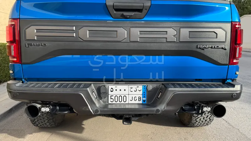 2020 فورد اف 150 رابتور